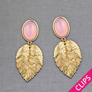 Ohrclips in Rosa mit goldenem Blatt von AmuseToi
