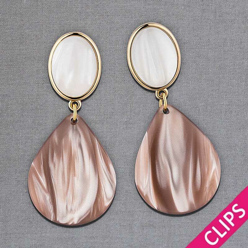 Perlmuttfarbene Ohrclips mit Tropfen in Beige von AmuseToi