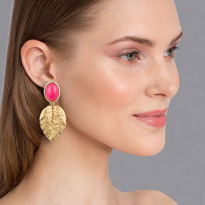 Ohrclips in Pink mit goldenen Blatt von AmuseToi