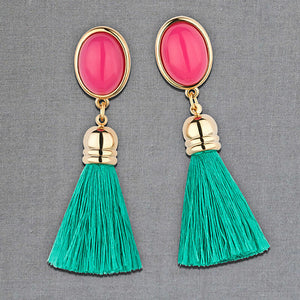Quasten Ohrringe als Ohrstecker in Pink mit petrolblauer Quaste von AmuseToi