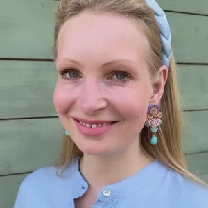 Hübsche Soutache-Ohrringe mit Steinen in Türkis und Grün