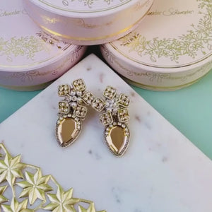 Wunderschöne Schneekristall-Soutache-Ohrringe in Champagner