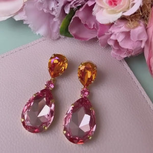 Funkelnde Ohrstecker mit Glas-Kristallen in Orange und Rosa