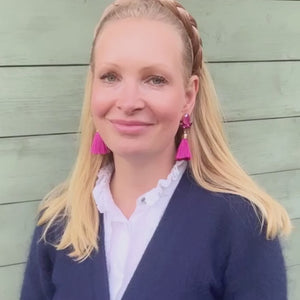 Glitzernde Ohrstecker in Pink mit edler Quaste von AmuseToi