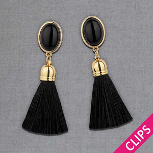 Schwarze Ohrringe als Ohrclips in Schwarz mit schwarzer Quaste von AmuseToi