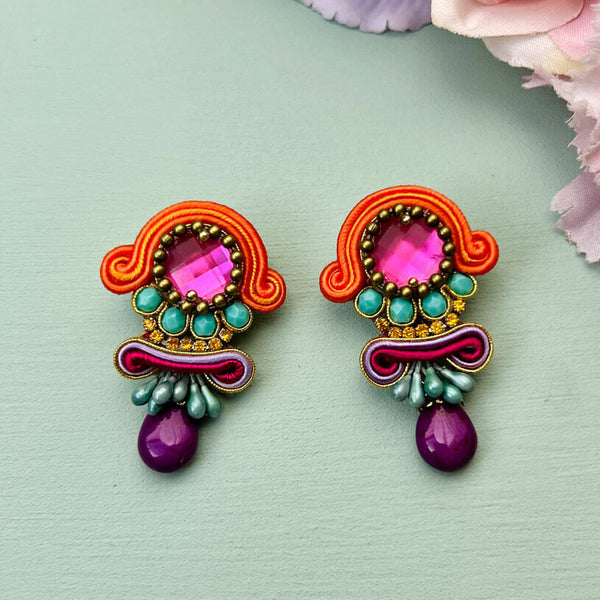 Farbenfrohe Statement-Ohrringe in Pink, Türkis und Violett