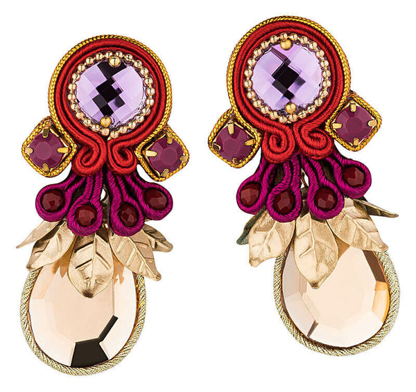 Funkelnde Soutache-Ohrringe mit schimmernden lila Steinen und champagnerfarbenen Tropfen
